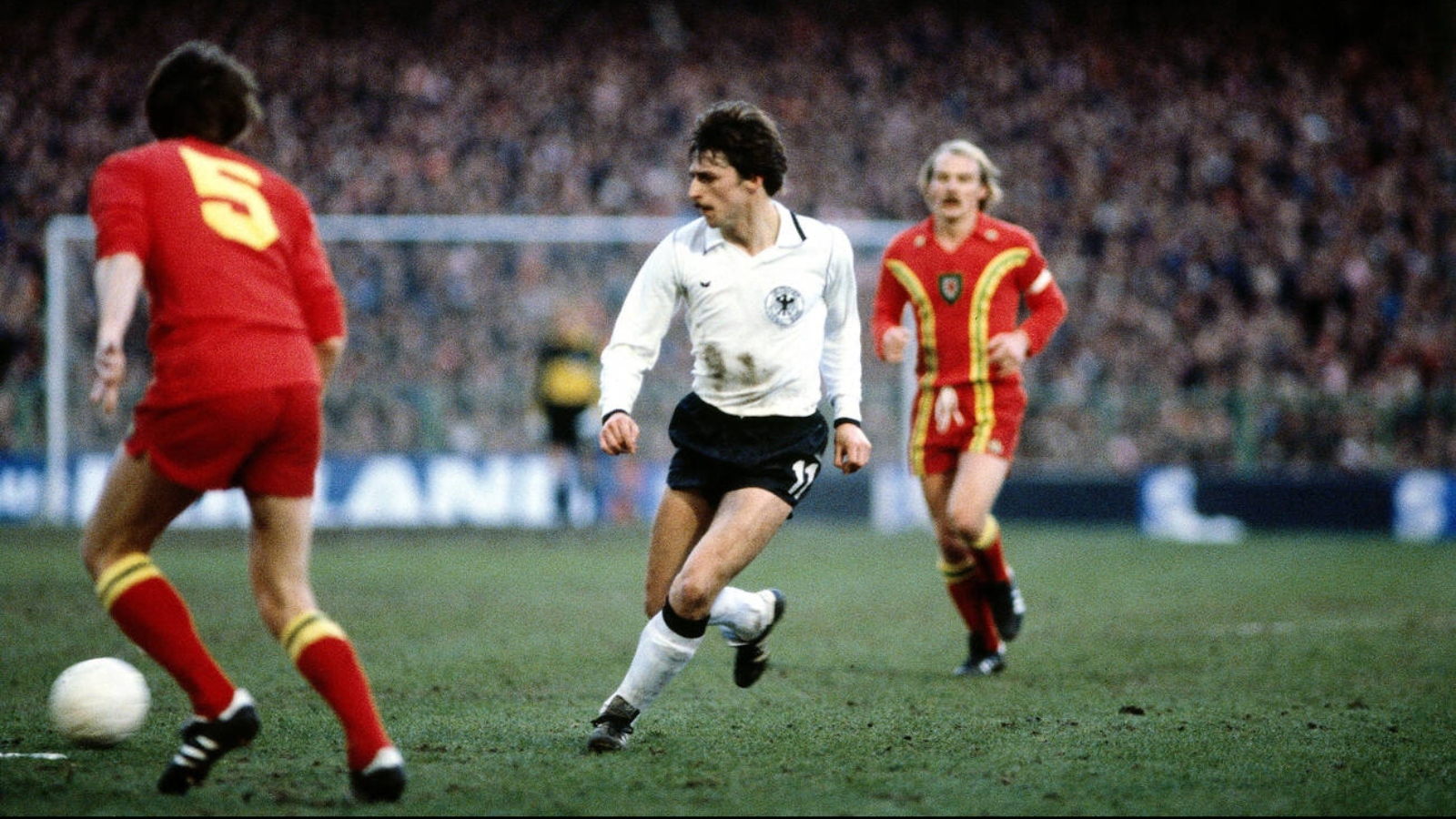 Sport / Sports, soccer, football, European championship qualification, Wales against Germany in Wrexham, Wales (0:2), 2.5.1979,