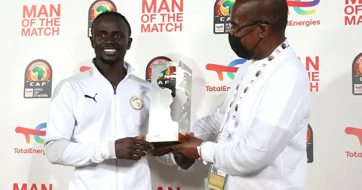 Watch: Sadio Mane shows great tenacity to assist in MOTM display