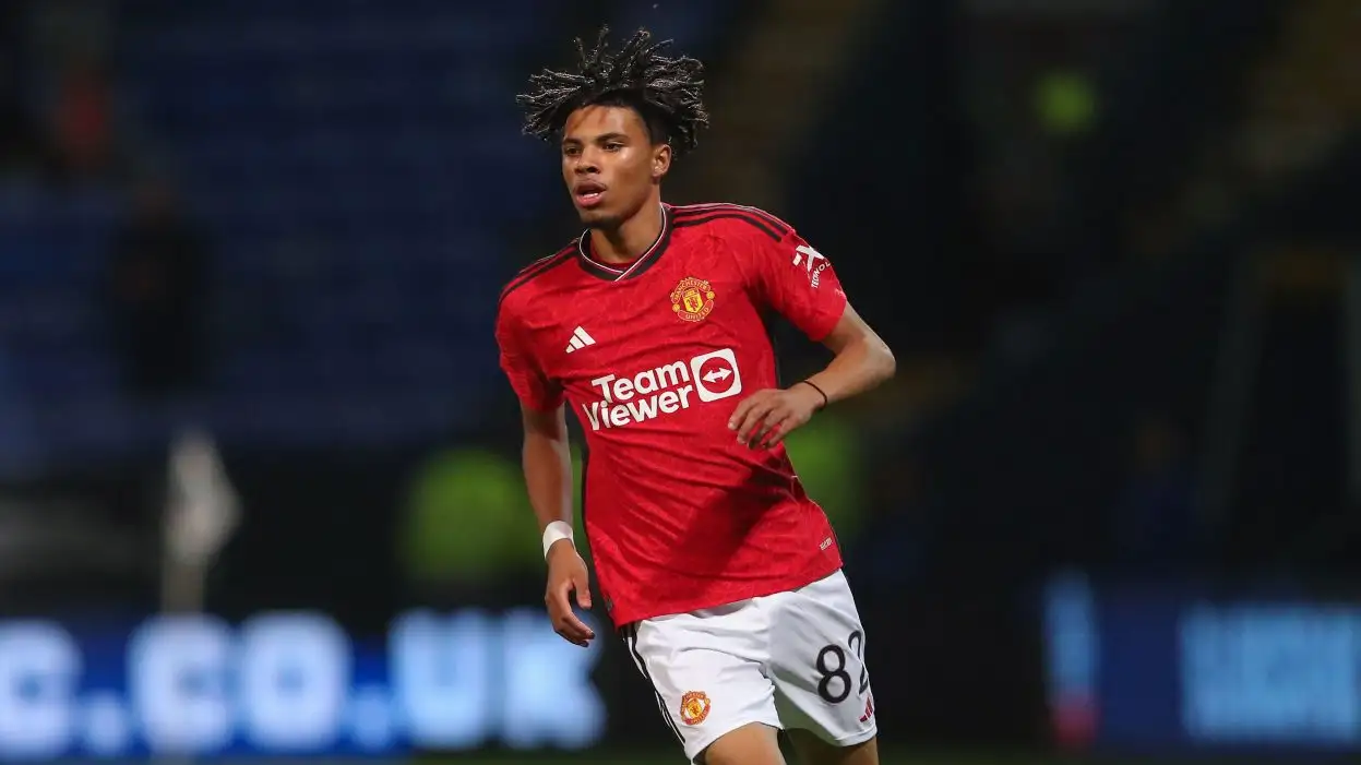 Ethan Williams in action for Manchester United's youth team.