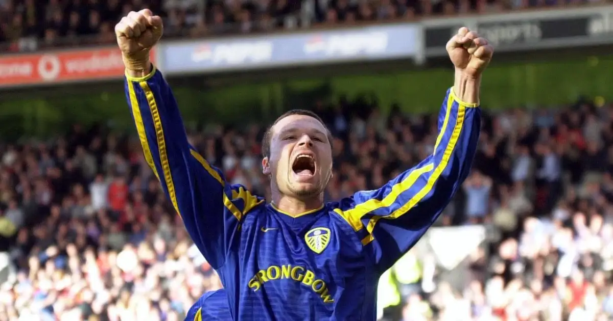 Mark Viduka of Leeds United celebrates his goal against Manchester United during the FA Barclaycard Premiership game at Old Trafford, Manchester. 27 October, 2001.