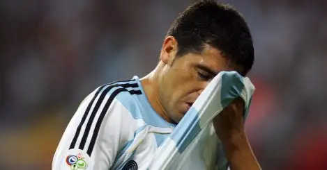 9 world-class players who never won an international trophy: Riquelme, Raul, Maldini…