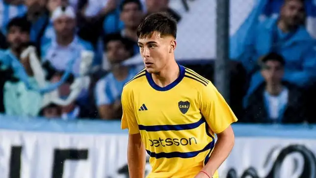 Aaron Anselmino of Boca Juniors.